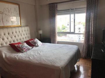 EXCELENTE DEPARTAMENTO CON PISCINA Y COCHERA DE 4 AMBIENTES