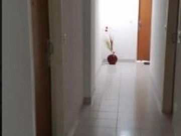 EXCELENTE DEPARTAMENTO CON PISCINA Y COCHERA DE 4 AMBIENTES