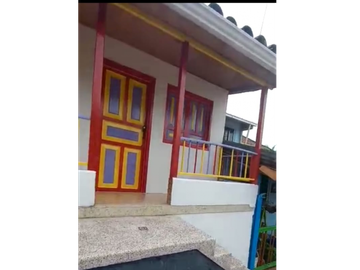 SE VENDE CASA CAMPESTRE EN FILANDIA
