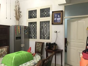 RUMAH LUAS POSISI HOOK SIAP HUNI DALAM PERUMAHAN DI GALAXY BEKASI