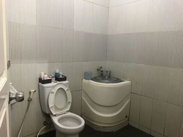 RUMAH LUAS POSISI HOOK SIAP HUNI DALAM PERUMAHAN DI GALAXY BEKASI