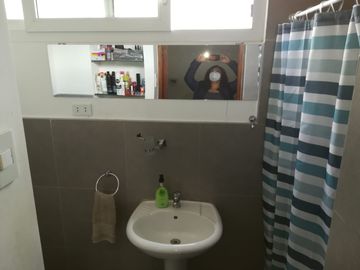 HERMOSA CASA, GRAN TAMAÑO EN ZONA EXLUSIVA DE JESUS MARIA