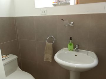 HERMOSA CASA, GRAN TAMAÑO EN ZONA EXLUSIVA DE JESUS MARIA