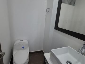 apartamento en arriendo en aves maria. Cod A218608