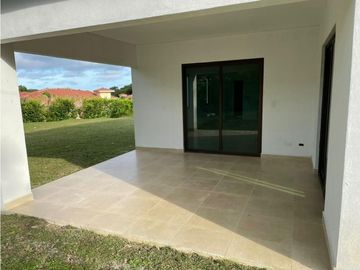 CASA 3 RECAMARAS HACIENDA PACIFICA SAN CARLOS PANAMA OESTE