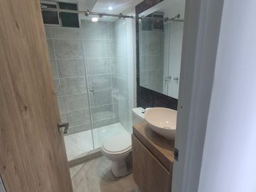 apartamento en arriendo en guaymaral. Cod A7340201