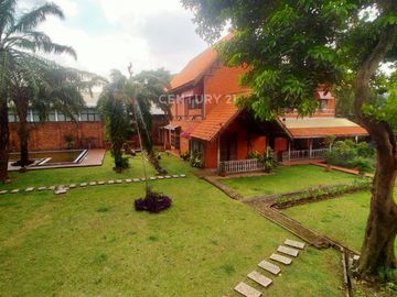 Dijual Lahan Bonus Rumah Bergaya Resort Dekat TB Simatupang