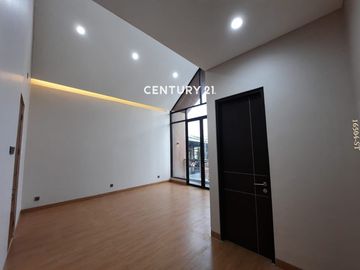 Dijual Rumah 2 Lantai Brand New Di Graha Raya
