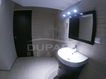 Casa tipo Townhouse de 3 niveles en la Calle 35 Col. Cuauhtémoc, CME