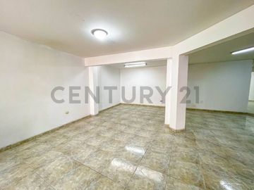CASA DE 4 PISOS EN VENTA