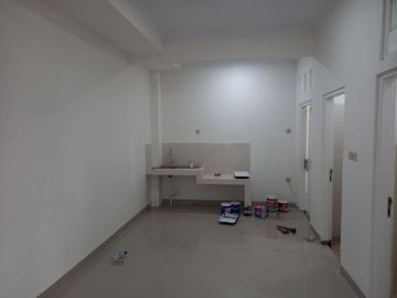 RUMAH CANTIK SIAP HUNI TANAH LUAS DI BERBAH SLEMAN