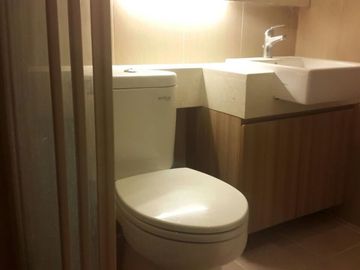For Sale 2BR Apartment Fully Furnished at GP Plaza