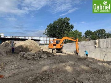 Townhouses for Sale in 138 East Overlook in Banawa