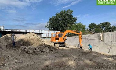 Townhouses for Sale in 138 East Overlook in Banawa