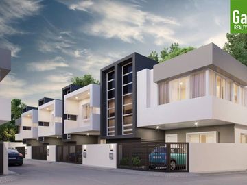Townhouses for Sale in 138 East Overlook in Banawa