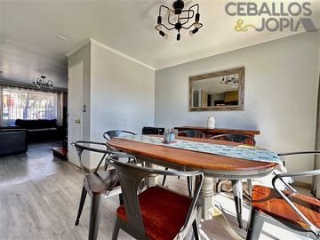 Casa en venta de 3 dorm. en Villa Alemana