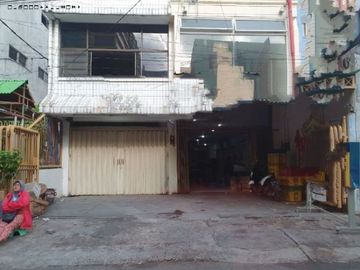 Ruko di Tambak Rejo, Nol jalan, Strategis