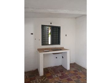 VENDO Barrio EL CERRITO 2 CASAS con Renta ESCRITURA