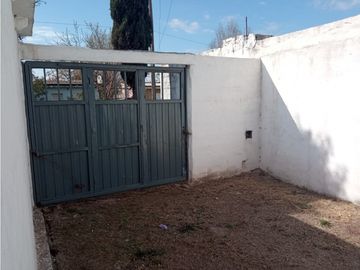 VENDO Barrio EL CERRITO 2 CASAS con Renta ESCRITURA