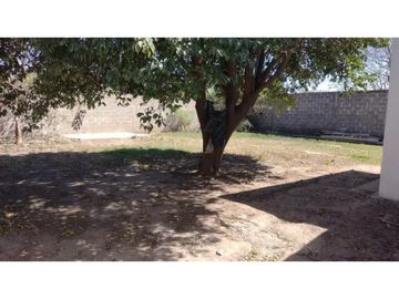 VENDO Barrio EL CERRITO 2 CASAS con Renta ESCRITURA