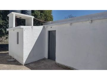 VENDO Barrio EL CERRITO 2 CASAS con Renta ESCRITURA