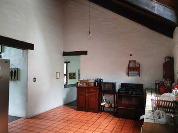 VENTA CASA SAYAVEDRA ESTILO INGLÉS