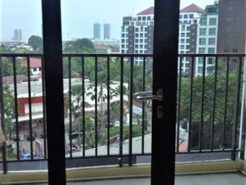 Disewakan Apartemen Hampton's Park Tipe 2 Kamar Tidur Kondisi Fully Furnished