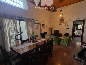 Casa céntrica en Villa San José