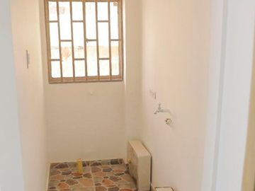 casa en venta en las moras. Cod V25192