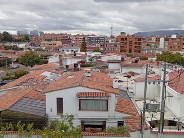 apartamento en arriendo en bulevar niza. Cod A7340001