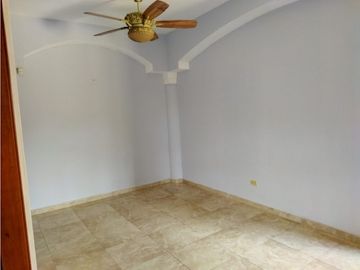 AB Se Vende Casa Dúplex en Costa Sur $ 524k