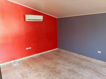 AB Se Vende Casa Dúplex en Costa Sur $ 524k