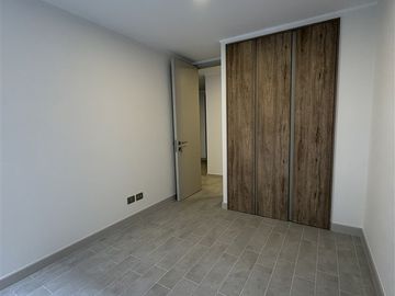 Depto arriendo 2 dorm 2 baños 1 estac 1 B en Santiago centro