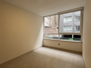 Depto arriendo 2 dorm 2 baños 1 estac 1 B en Santiago centro