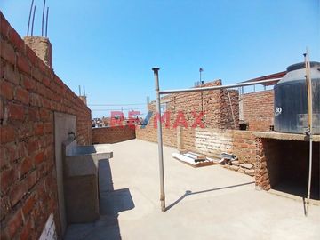 ✨ ¡OPORTUNIDAD ÚNICA! ✨

🏠 Casa Urbana en Venta 🏡
📍 La Esperanza, Sector Central, a solo media cuadra de Av. Tupac Amaru y a 2 cuadras de PRECIO UN