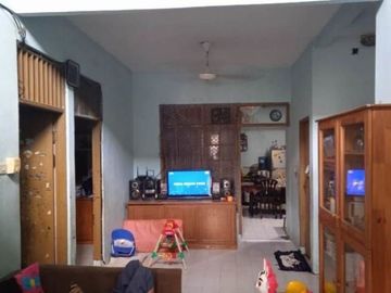 Rumah di Serua Ciputat, Tangerang Selatan. Murah Strategis