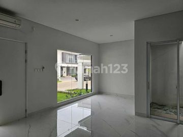 Rumah Mewah 4 Kamar Pasadena Grand Residence Gading Serpong BSD