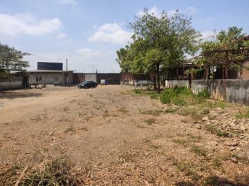 VENTA TERRENO CON EDIFICACION EN DURAN