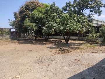 VENTA TERRENO CON EDIFICACION EN DURAN
