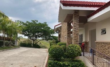 High End Lot only subdivision in Crown Heights Compostela