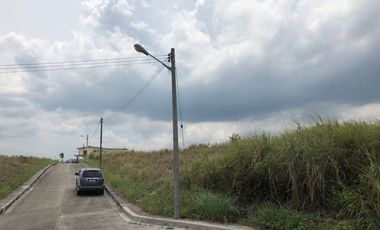 High End Lot only subdivision in Crown Heights Compostela