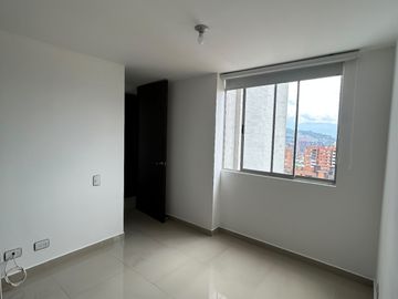 apartamento en arriendo en el trianón. Cod A9433789