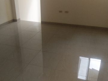 Venta casa en urbanización Mallorca Village, via Samborondon Salitre, Guayaquil