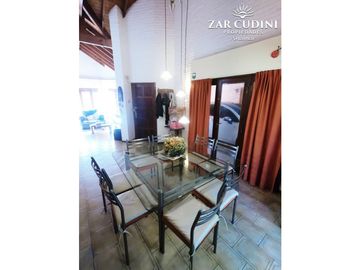 VENTA EN BLOCK CASA 4 AMBIENTES + DUPLEX PINAMAR