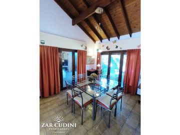 VENTA EN BLOCK CASA 4 AMBIENTES + DUPLEX PINAMAR