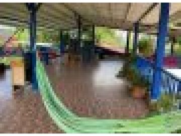 SE VENDE FINCA VIA MONTENEGRO