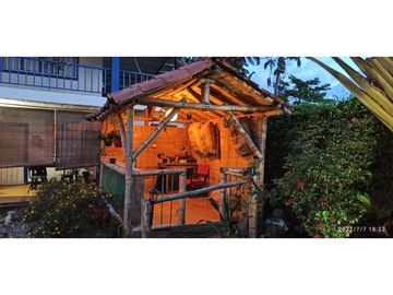 SE VENDE FINCA VIA MONTENEGRO
