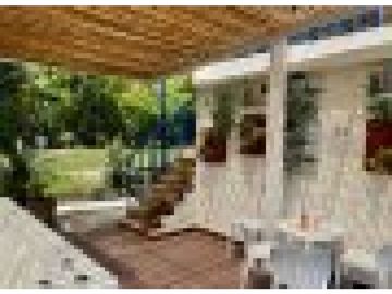 SE VENDE FINCA VIA MONTENEGRO