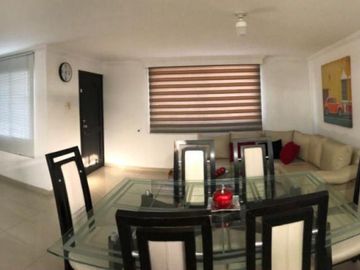 apartamento en venta en ciudad jardín. Cod V8452