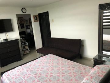 apartamento en venta en ciudad jardín. Cod V8452
